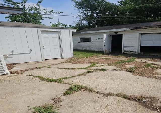 5th image of 2711 Parkridge St, Shreveport, LA 71108 | MLS# 21255197