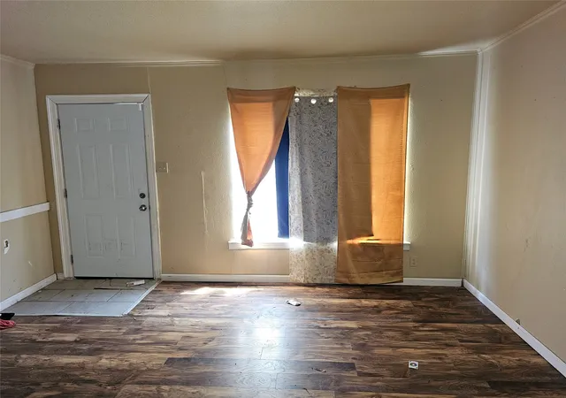 Photo 4 of Single family home for sale at 437 W 75Th St, Shreveport, LA 71106 | MLS# 21255191 | Listing updated on 2026-07-22