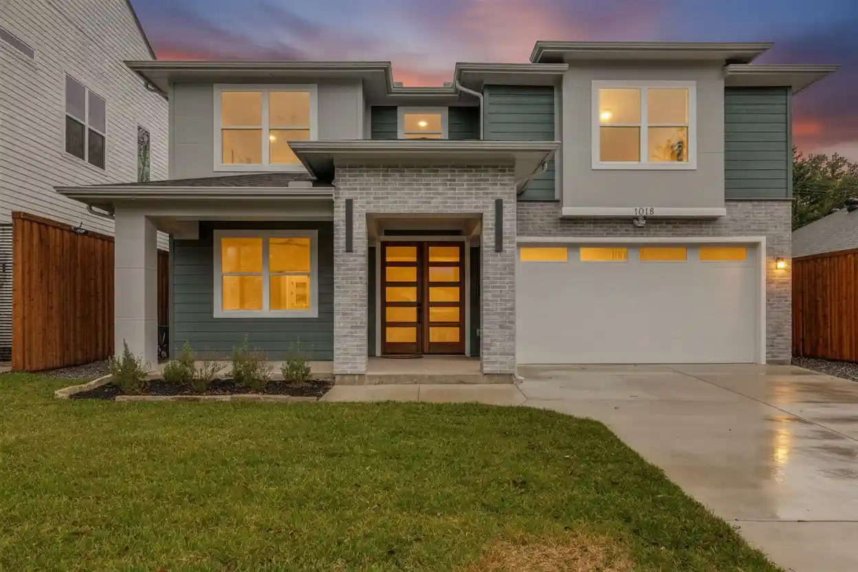 Photo 1 of Sale Pending at 1018 Grandview Ave, Dallas, TX 75223 | MLS# 21251059 | Listing updated on 2026-10-25