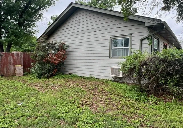 Homes for sale in Breckenridge, TX | 1305 W Elliott St, Breckenridge, TX 76424 | MLS# 21256714