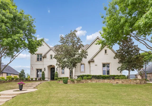 Photo 1 of Single family home for sale at 156 Stoneleigh Dr, Rockwall, TX 75032 | MLS# 21238044 | Listing updated on 2026-09-19