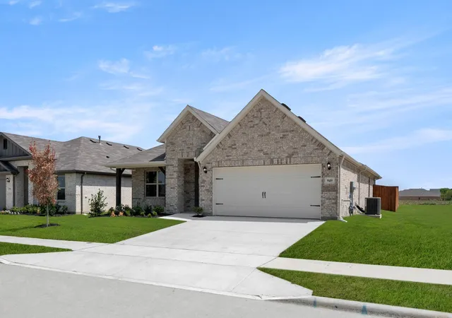 2nd image of 949 Abalone Ave, Haslet, TX 76052 | MLS# 21256786