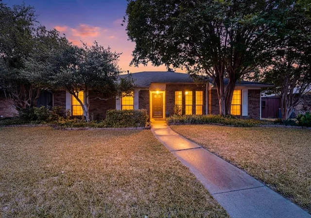 Photo 1 of Single family home for sale at 1604 Meadowgate Dr, Richardson, TX 75081 | MLS# 21255713 | Listing updated on 2026-08-23