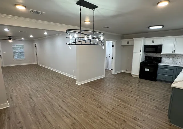 Photo 1 of Single family home for sale at 1606 Cherry Ave, Corsicana, TX 75110 | MLS# 21256872 | Listing updated on 2026-07-16