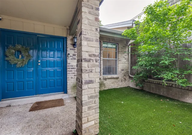 Homes for sale in Dallas, TX | 8560 Park Ln #91, Dallas, TX 75231 | MLS# 21253632