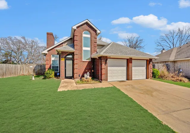 Homes for sale in Haltom City, TX | 4212 Maryanne Pl, Haltom City, TX 76137 | MLS# 21256949