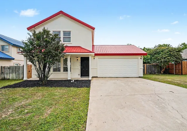 Homes for sale in Ponder, TX | 416 S Madison Pl, Ponder, TX 76259 | MLS# 21256595