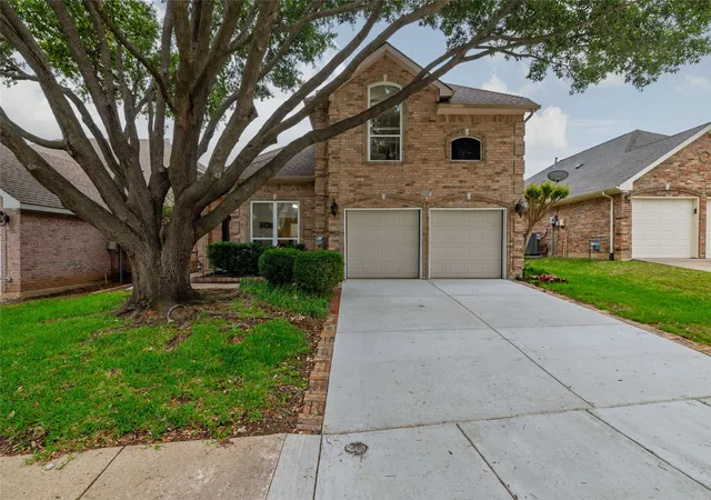 Photo 4 of Single family home for sale at 3517 Castlewood Ct, Flower Mound, TX 75022 | MLS# 21253356 | Listing updated on 2026-08-29