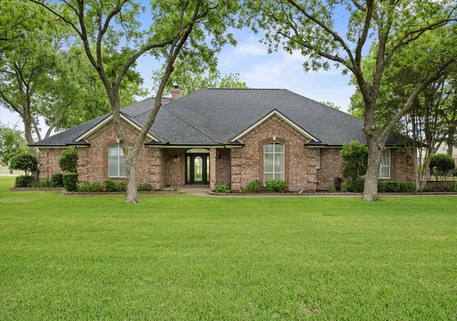 Photo 1 of Single family home for sale at 9616 Air Park Dr, Granbury, TX 76049 | MLS# 21248474 | Listing updated on 2026-07-24