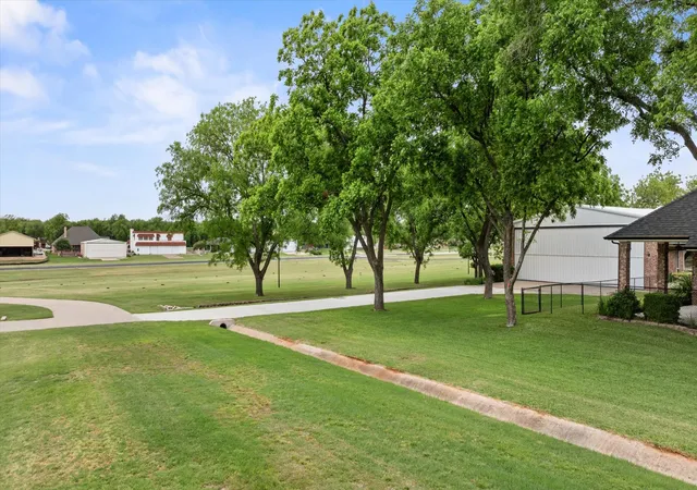 Photo 3 of Single family home for sale at 9616 Air Park Dr, Granbury, TX 76049 | MLS# 21248474 | Listing updated on 2026-07-24