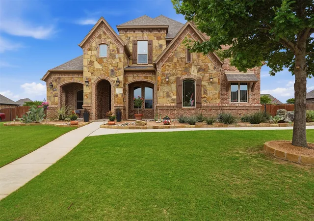 Photo 1 of Sale Pending at 207 Tamiami Trl, Haslet, TX 76052 | MLS# 21256754 | Listing updated on 2026-07-17
