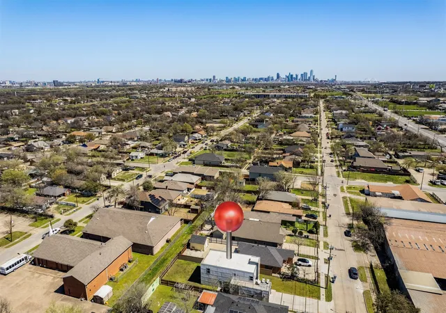 Photo 39 of Single family home for sale at 3725 Toronto St, Dallas, TX 75212 | MLS# 21256806 | Listing updated on 2026-09-21