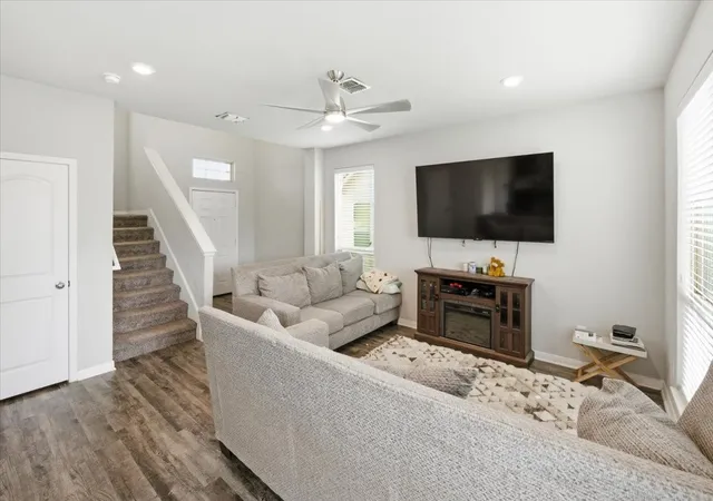 Photo 3 of Single family home for sale at 10701 Kestrel Ct, Waco, TX 76708 | MLS# 21234828 | Listing updated on 2026-07-22