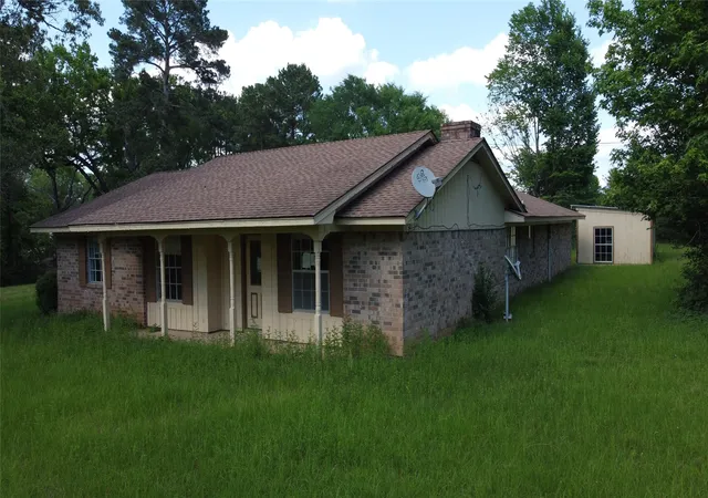 Photo 1 of Single family home for sale at 410 Fm 3313, Crockett, TX 75835 | MLS# 21257131 | Listing updated on 2026-08-25