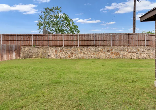 Homes for sale in Krum, TX | 1418 Wagon Wheel Wy, Krum, TX 76249 | MLS# 21256089