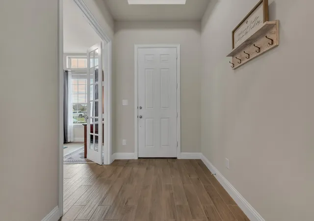 Photo 2 of Sale Pending at 1418 Wagon Wheel Wy, Krum, TX 76249 | MLS# 21256089 | Listing updated on 2026-08-18