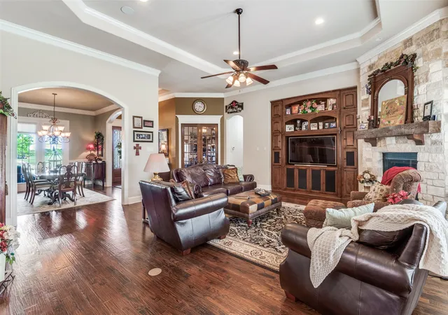 Photo 3 of Single family home for sale at 4041 Blackchamp Rd, Midlothian, TX 76065 | MLS# 21256621 | Listing updated on 2026-09-02