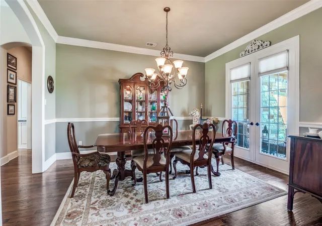 Photo 3 of Single family home for sale at 4041 Blackchamp Rd, Midlothian, TX 76065 | MLS# 21256621 | Listing updated on 2026-09-02