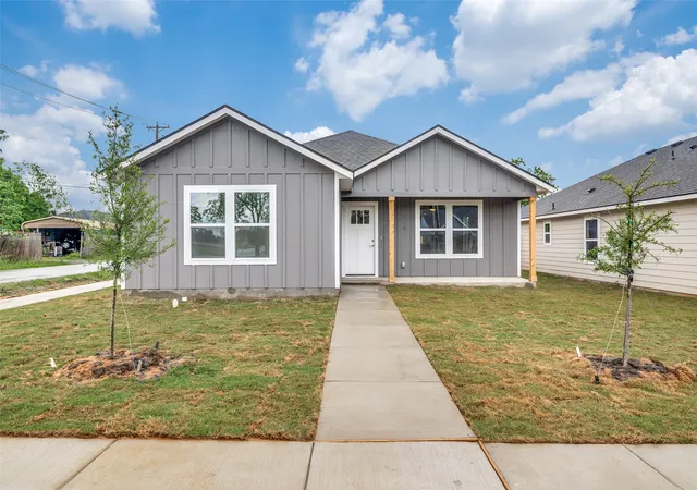 Homes for sale in Terrell, TX | 299 Stallings St, Terrell, TX 75160 | MLS# 21257215