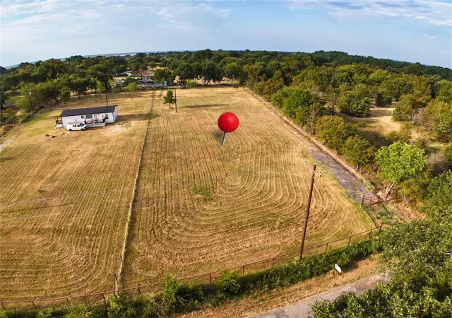 Homes for sale in Kemp, TX | 11080 County Road 4020, Kemp, TX 75143 | MLS# 21257246