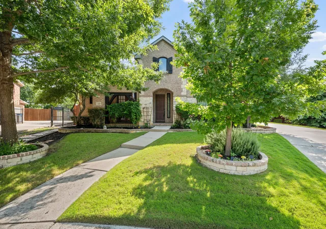 Homes for sale in Allen, TX | 433 Long Cove Ct, Allen, TX 75002 | MLS# 21255498