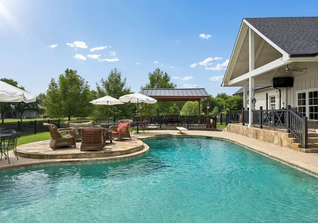 Photo 3 of Single family home for sale at 1043 Anna Cade Rd, Rockwall, TX 75087 | MLS# 21257172 | Listing updated on 2026-07-05