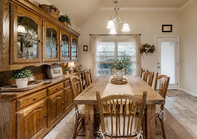 Photo 4 of Single family home for sale at 109 Donna Cir, Granbury, TX 76049 | MLS# 21249026 | Listing updated on 2026-09-23