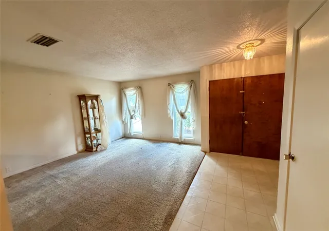 Homes for sale in Paris, TX | 2030 Sycamore St, Paris, TX 75460 | MLS# 21254440