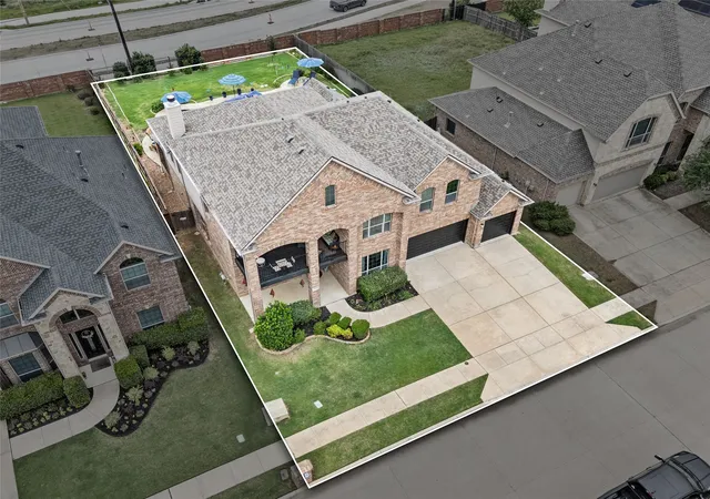 Photo 3 of Single family home for sale at 10249 Crowne Pointe Ln, Fort Worth, TX 76244 | MLS# 21257258 | Listing updated on 2026-07-23