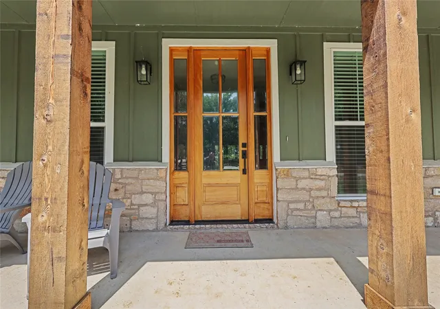 Photo 3 of Sale Pending at 479 Anderson Rd, Whitesboro, TX 76273 | MLS# 21255804 | Listing updated on 2026-08-31