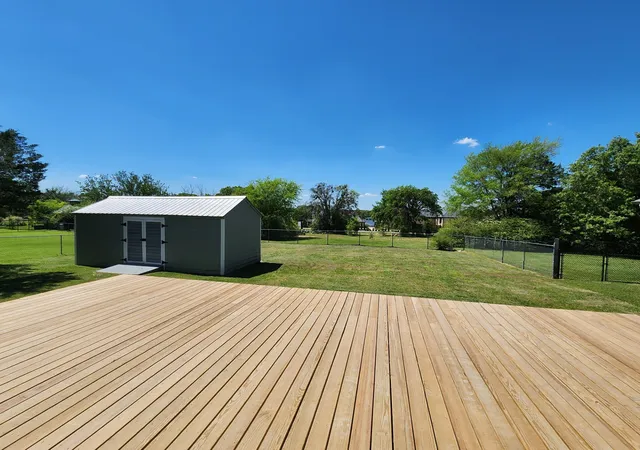 Homes for sale in Lake Kiowa, TX | 124 Sequoya Dr E, Lake Kiowa, TX 76240 | MLS# 21254872