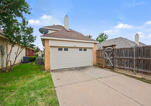 Homes for sale in Allen, TX | 2012 Wimbledon Dr, Allen, TX 75013 | MLS# 21256954