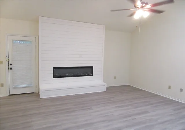 Homes for sale in Dallas, TX | 7522 Holly Hill Dr #18, Dallas, TX 75231 | MLS# 21257556