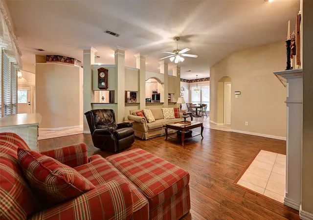 5th image of 6608 Barclay Ln, Garland, TX 75044 | MLS# 21244426