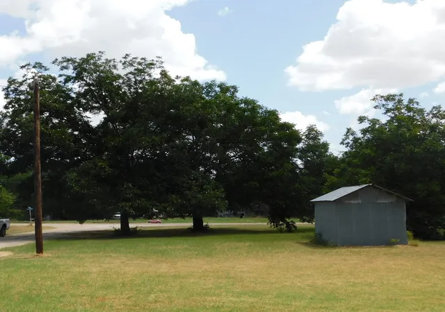 Homes for sale in Rising Star, TX | 108 S Brewster St, Rising Star, TX 76471 | MLS# 21257641