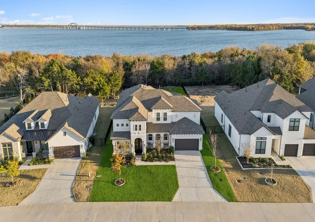 1st image of 1321 Mcclintock Dr, Shady Shores, TX 76208 | MLS# 21257639