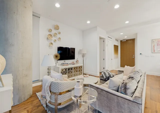 Photo 3 of Condo for sale at 3130 N Harwood St #702, Dallas, TX 75201 | MLS# 21257614 | Listing updated on 2026-08-26