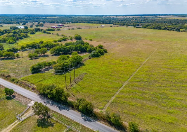 Homes for sale in Alvarado, TX | 4004 County Road 405, Alvarado, TX 76009 | MLS# 21256819