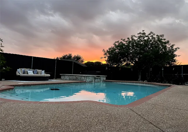 Photo 3 of Sale Pending at 7057 Ridge Crest Dr, North Richland Hills, TX 76182 | MLS# 21257681 | Listing updated on 2026-09-28