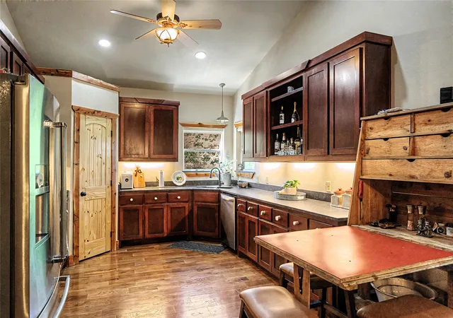 Photo 3 of Single family home for sale at 9439 County Road 103, Whitesboro, TX 76273 | MLS# 21254692 | Listing updated on 2026-08-05