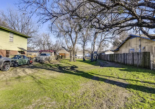 2nd image of 4036 Pringle Dr, Dallas, TX 75212 | MLS# 21257699