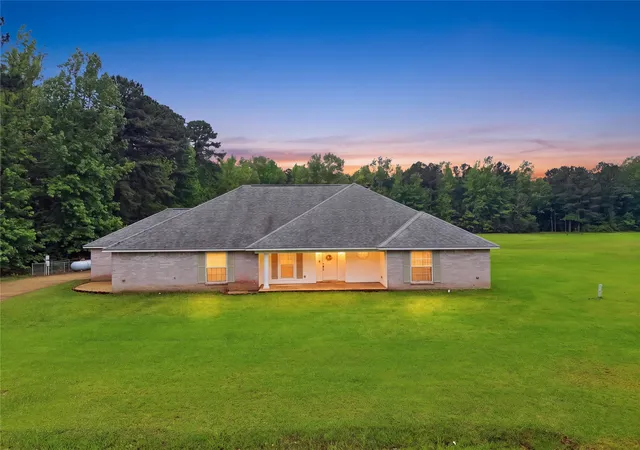 Homes for sale in Haughton, LA | 561 Wells Rd, Haughton, LA 71037 | MLS# 21253046