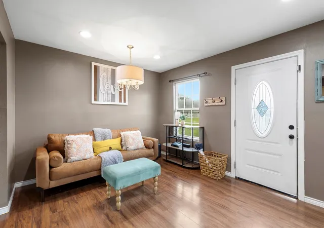 Photo 4 of Single family home for sale at 5732 Emilia Wy, Leonard, TX 75452 | MLS# 21257766 | Listing updated on 2026-10-07