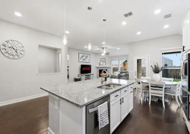 Photo 3 of Sale Pending at 9409 Leisure Pace Ln, Little Elm, TX 75068 | MLS# 21243179 | Listing updated on 2026-07-22