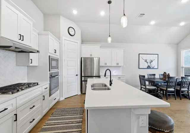 5th image of 405 Hummingbird Dr, Celina, TX 75009 | MLS# 21257468
