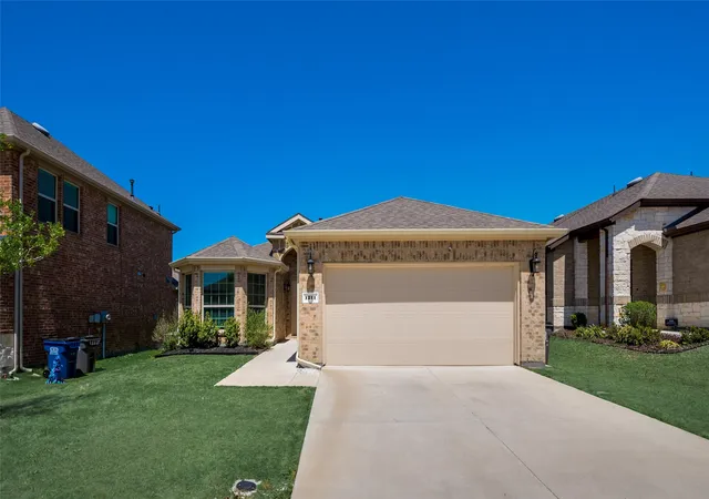 Photo 2 of Single family home for sale at 1211 Freestone Dr, Melissa, TX 75454 | MLS# 21257789 | Listing updated on 2026-07-09