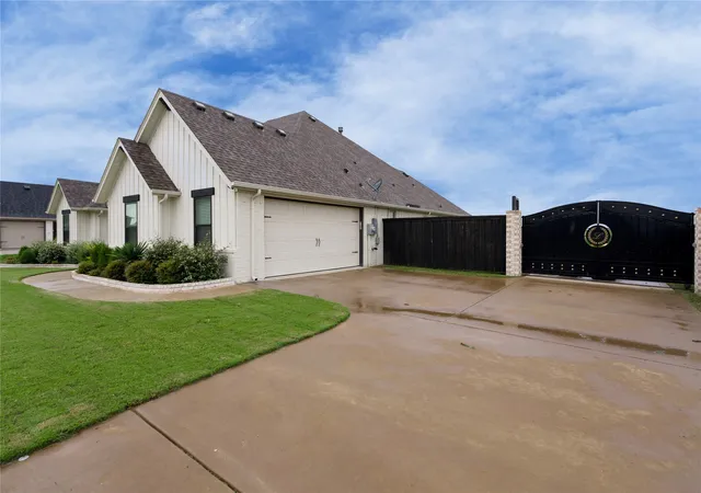 Homes for sale in Godley, TX | 9552 Wildcat Rdg, Godley, TX 76044 | MLS# 21257811