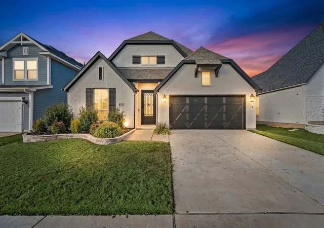 Photo 1 of Single family home for sale at 2416 Stella Ln, Justin, TX 76247 | MLS# 21253071 | Listing updated on 2026-09-01
