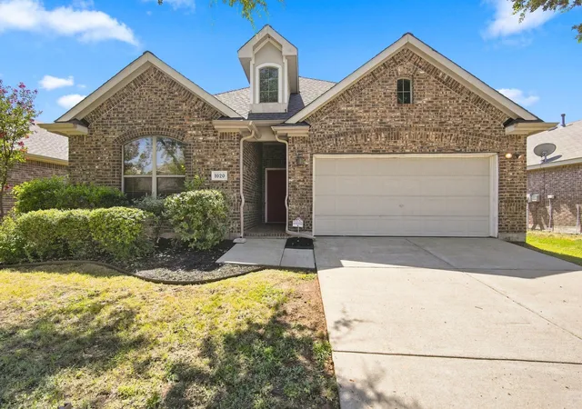 Photo 1 of Single family home for sale at 1020 Lake Hollow Dr, Little Elm, TX 75068 | MLS# 21248415 | Listing updated on 2026-08-31