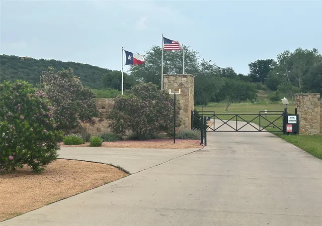 Homes for sale in Gordon, TX | 317 Canyon Lake Rd, Gordon, TX 76453 | MLS# 21257910
